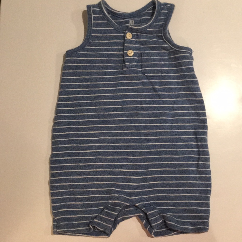 Baby Gap Boy Striped sleeveless One Piece 6-12M